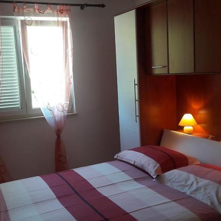 Apartman Barbat-Za Cijelu Obitelj Barbat na Rabu Exteriör bild
