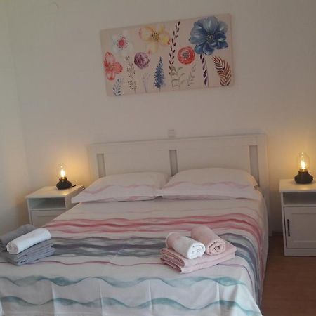 Apartman Barbat-Za Cijelu Obitelj Barbat na Rabu Exteriör bild